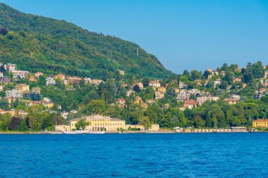 Villa Olmo İtalya 'da Lago di Como sahilinde yer almaktadır.