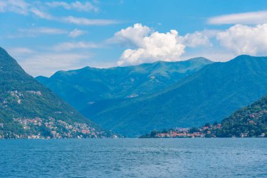 Como Gölü İtalya 'da bir feribottan izlendi.
