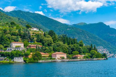 İtalya 'daki Como Gölü' nde Villa Pizzo manzarası