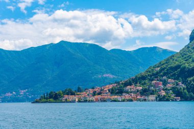 Torno köyü ve İtalya 'daki Como Gölü