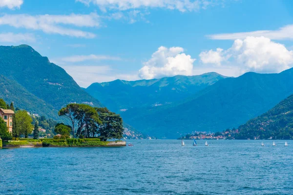 Jezero Como Pohled Trajektu Itálie — Stock fotografie