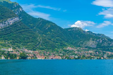 Tremezzo kasabası ve İtalya 'daki Como Gölü