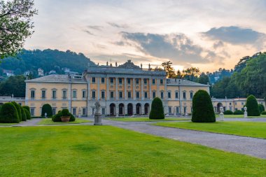 Como, İtalya 'da muhteşem bir villa.