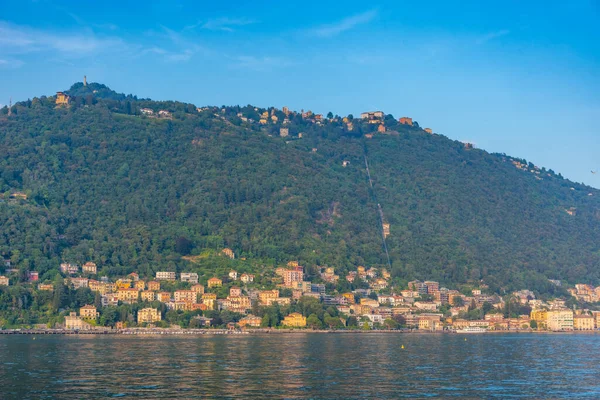 Brunate Desa Menghadap Danau Como Italia — Stok Foto