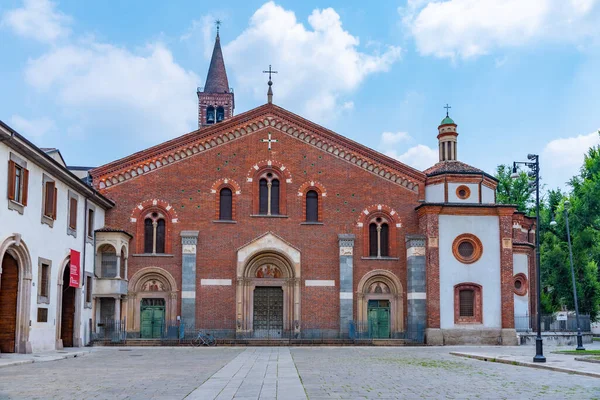 意大利米兰圣尤斯多吉奥大教堂 — 图库照片