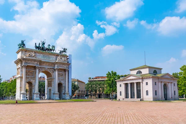 Arco Della Pace Итальянском Городе Милан — стоковое фото