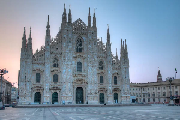 Vista Sull Alba Del Duomo Milano — Foto Stock