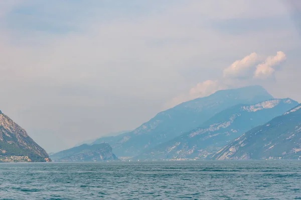 Kliffen Bij Lago Garda Italië — Stockfoto