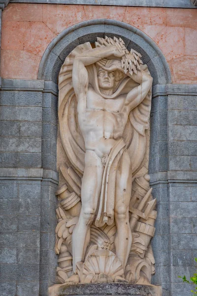 Rzeźba Riva Del Garda Włoszech — Zdjęcie stockowe