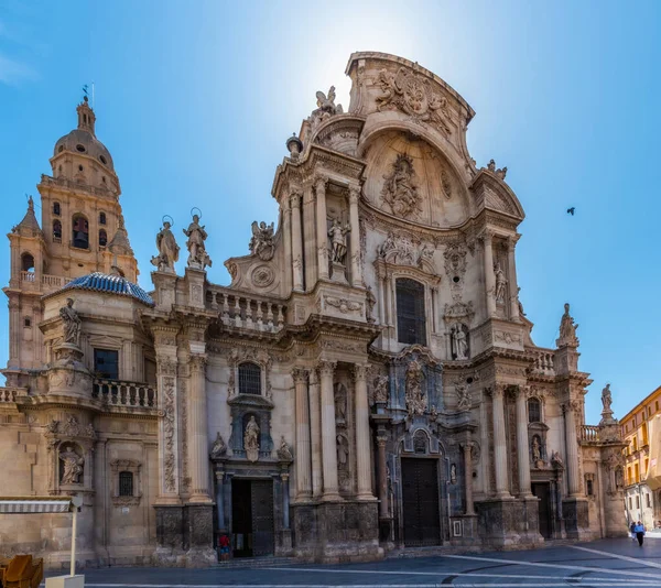 スペインのムルシアにある聖マリア大聖堂教会 — ストック写真
