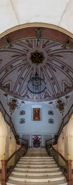 Ozdobiony Sufit Wewnątrz Pałacu Episkopalnego Murcji Spai — Zdjęcie stockowe