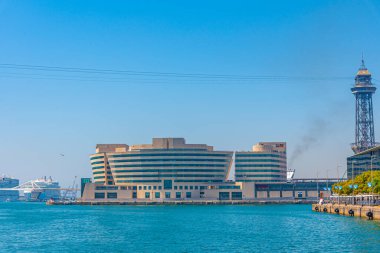 İspanya 'nın Barselona limanındaki Dünya Ticaret Merkezi