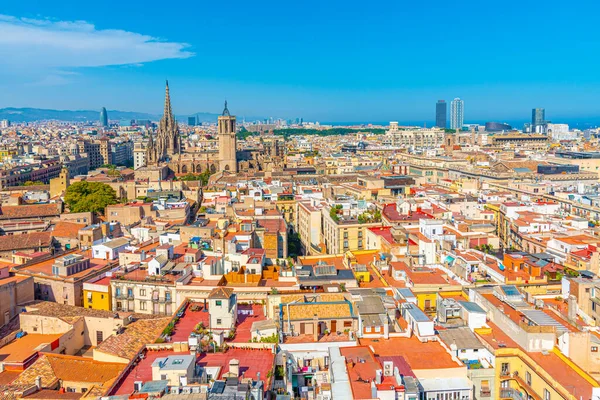 Vista Aérea Cidade Velha Barcelona Com Torre Catedral Espanha — Fotografia de Stock