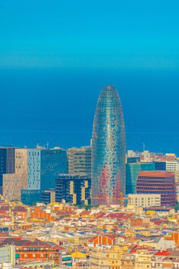 İspanya 'nın Torre Agbar kentinin Barcelona şehir merkezinin hava manzarası