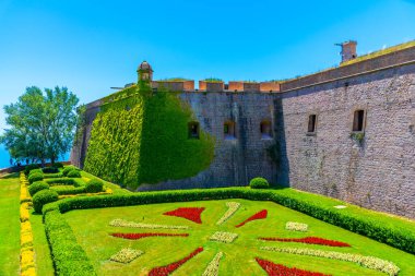 Barcelona, İspanya 'daki Montjuic kalesinin manzarası