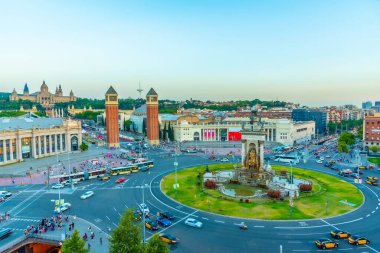 Barcelona, İspanya 'da Placa d' espanya 'nın gün batımı manzarası