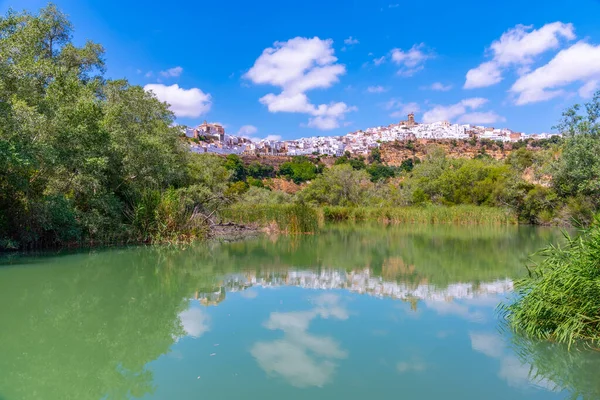 Arcos Frontera Weerspiegeld Guadalete Rivier Spanje — Stockfoto