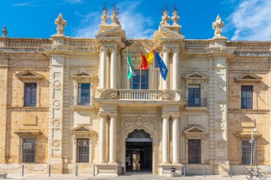 Eski tütün fabrikası şu anda Sevilla Üniversitesi, İspanya