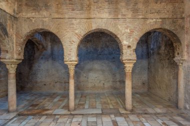 El Banuelo 'nun içi, Granada, İspanya' daki Arap spa evi.