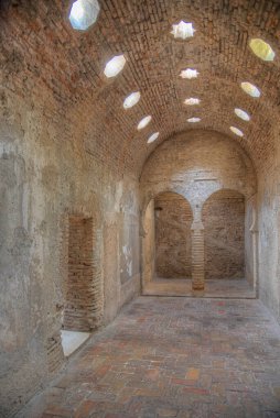 El Banuelo 'nun içi, Granada, İspanya' daki Arap spa evi.