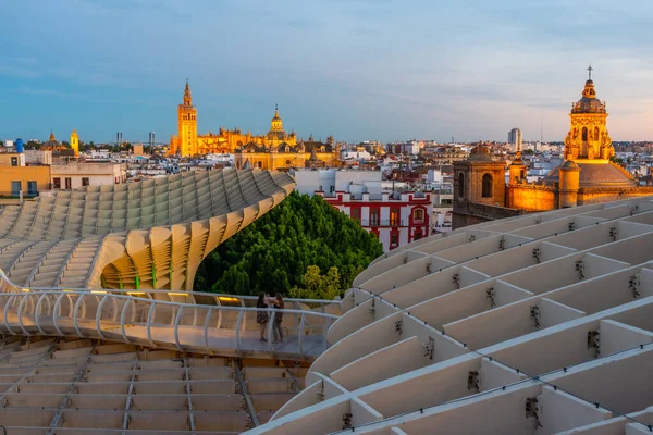 Kostely Seville Pohled Houbové Struktury Setas Sevilla Španělsko — Stock fotografie