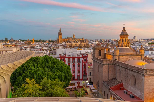 Kostely Seville Pohled Houbové Struktury Setas Sevilla Španělsko — Stock fotografie