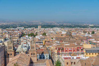 Granada, İspanya 'nın merkezinin havadan görünüşü