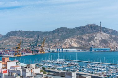 İspanya 'daki Cartagena limanının havadan görüntüsü