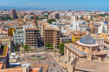 Valencia, İspanya 'daki Plaza de la Virgen' in havadan görünüşü