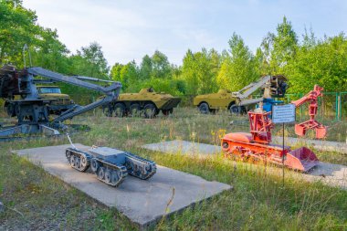 Ukrayna 'daki Çernobil faciasından sonra robotlar ve makineler kullanıldı.