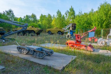 Ukrayna 'daki Çernobil faciasından sonra robotlar ve makineler kullanıldı.