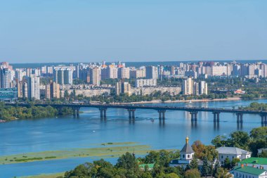 Kiev 'deki Dinyeper Nehri üzerindeki Paton köprüsü, Ukrayna