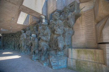 Ukrayna, Kiev 'deki Anavatan Anıtı' nda heykeller