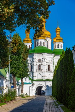 Kiev, Ukrayna 'daki Kiev Pechersk Lavra' daki All Saints Kilisesi.