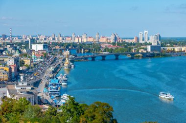 Ukrayna, Kyiv 'deki Dinyeper nehir manzarası