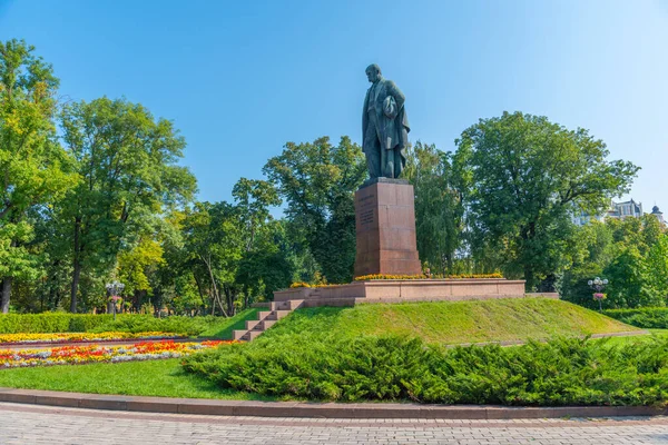 Statue Tara Shevchenko Kyiv Ukraine — Stock Photo, Image