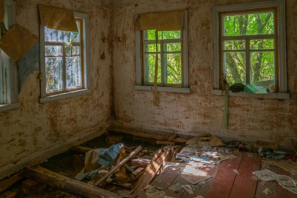 Intérieur Cassé Une Maison Village Dans Zone Exclusion Tchernobyl Ukraine — Photo