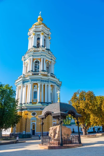 Вежа Белла Києвско Печерській Лаврі — стокове фото