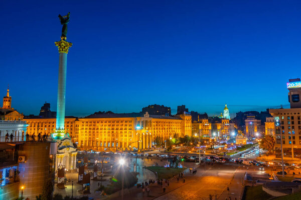 KYIV, UKRAINE, AUGUST 28, 2019: Night view of the independence memorial at Maidan Nezalezhnosti square in Kyiv, Ukraine