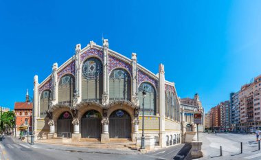 VALENCIA, İspanya, 17 Haziran 2019: Valencia, İspanya 'daki merkez pazar