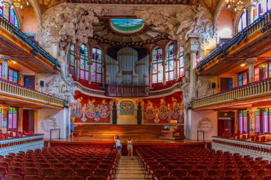 BARCELONA, İspanya, 30 Haziran 2019: Barcelona, İspanya 'daki Palau de la Musica' nın İçi