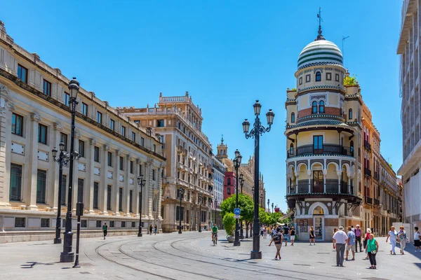 Sevilla Spanje Juni 2019 Mensen Wandelen Avenida Constitucion Sevilla Spanje — Stockfoto