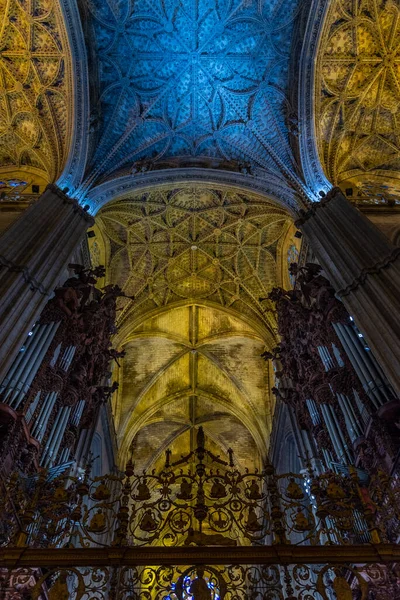 Sevilla Espanha Junho 2019 Teto Dourado Catedral Santa Maria Sevilha — Fotografia de Stock