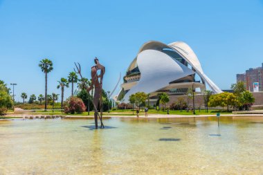 VALENCIA, İspanya, 17 Haziran 2019: Valencia Jardins del Turia, İspanya