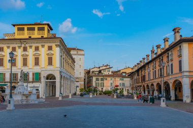 BRESCIA, İtalya, 15 Temmuz 2019: Brescia, İtalya 'daki Corso Palestro manzarası