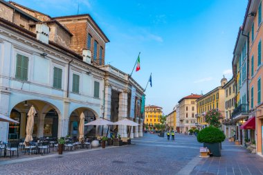 BRESCIA, İtalya, 15 Temmuz 2019: Brescia, İtalya 'daki Corso Palestro manzarası