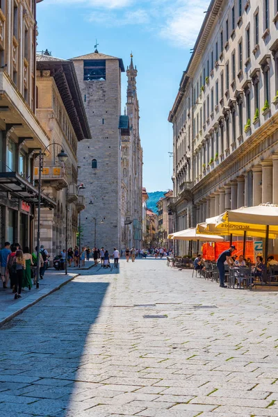 Como Italië Juli 2019 Mensen Wandelen Door Een Straat Het — Stockfoto