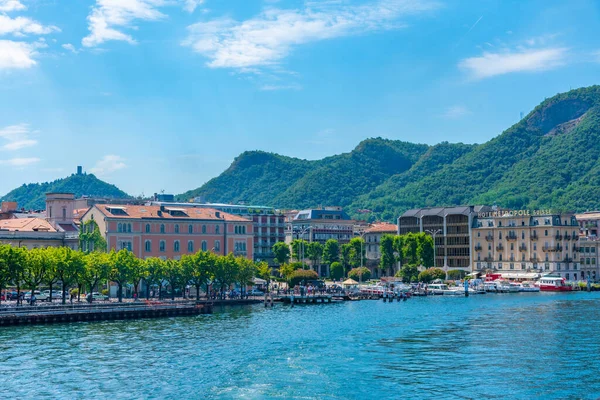 Como Itália Julho 2019 Passeio Marítimo Beira Lago Como Itália — Fotografia de Stock