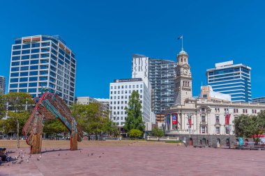 AUCKLAND, NEW ZEALAND, 20 Şubat 2020: Auckland Belediye Binası Aotea Meydanı, Yeni Zelanda