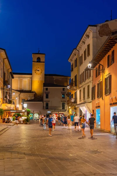 Desenzano Del Garda Italy Июля 2019 Вид Площадь Джузеппе Мальвецци — стоковое фото